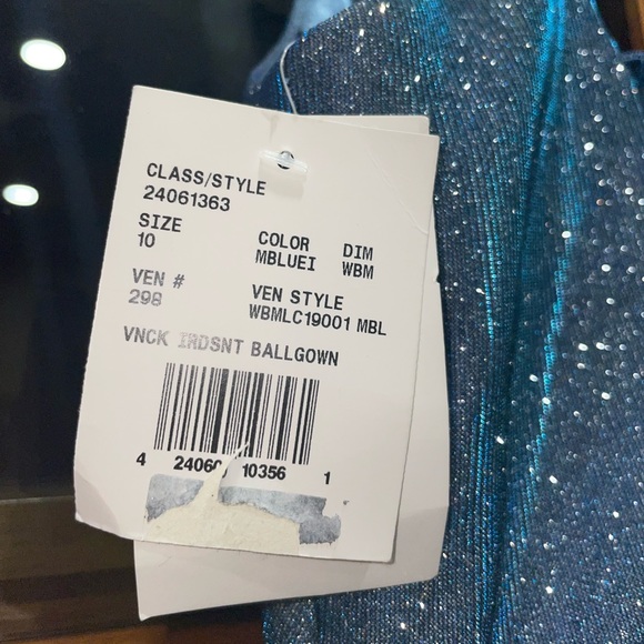 Prom Dress - Picture 5 of 8